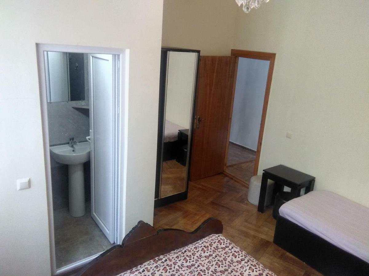 ホテル Str.Agmashenebeli 548 コブレチ エクステリア 写真